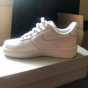 Nike womens sneakers